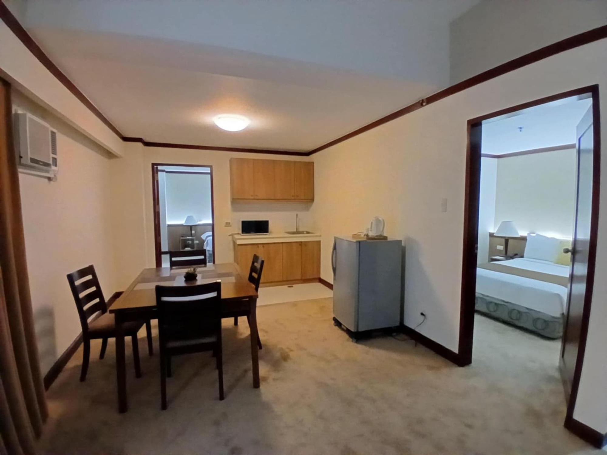 Dohera Hotel Cebu Εξωτερικό φωτογραφία