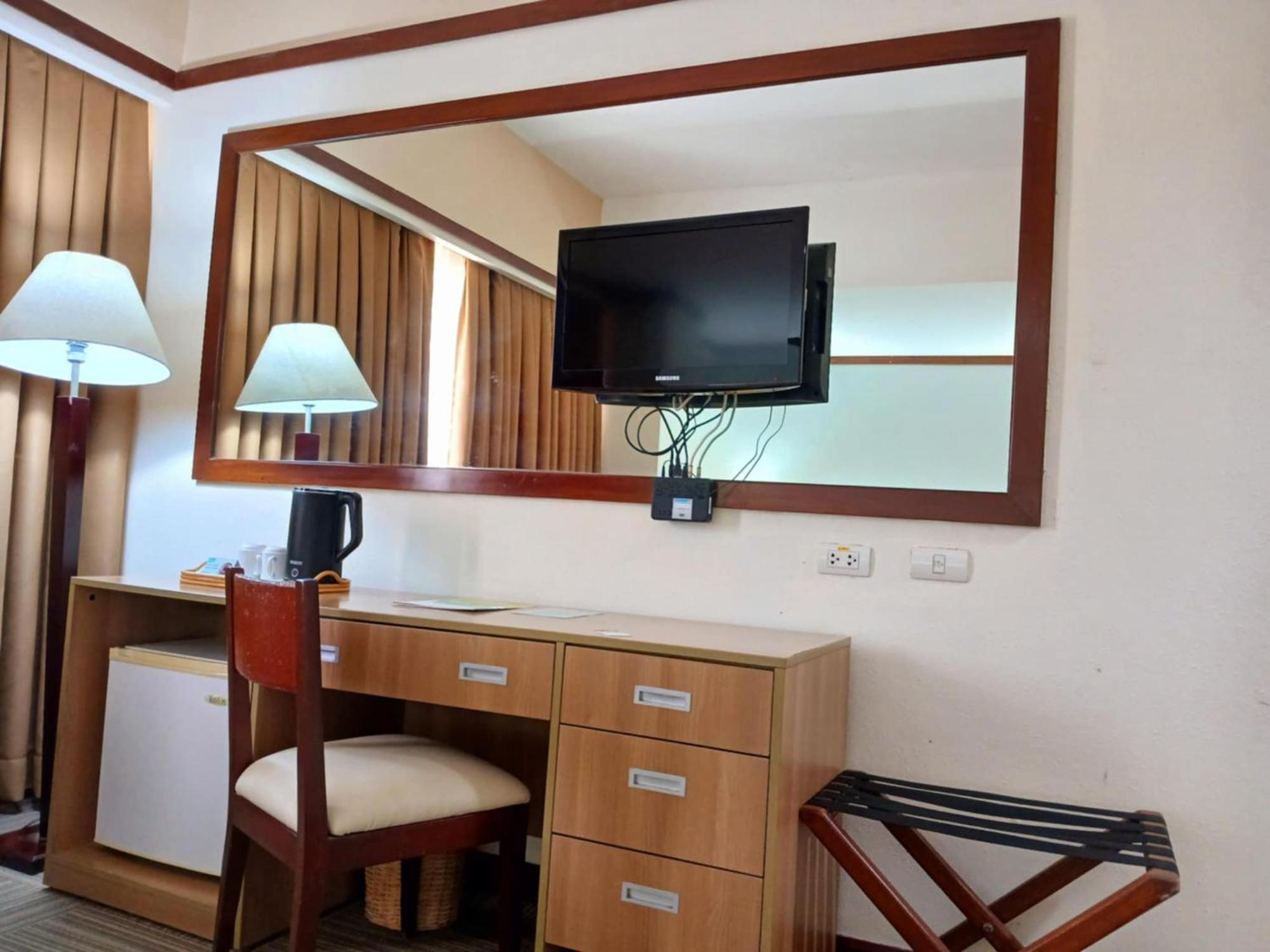 Dohera Hotel Cebu Εξωτερικό φωτογραφία